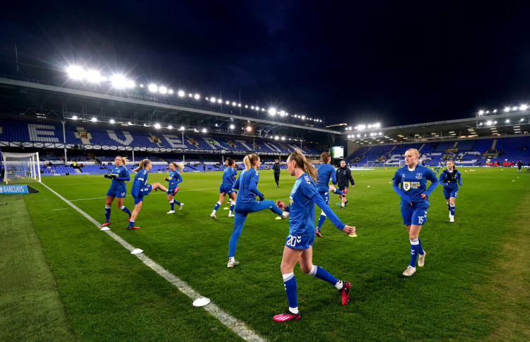 އެވަޓަންގެ ސްޓޭޑިއަމްގެ މިލްކުވެރިކަން އަންހެން ޓީމަށް