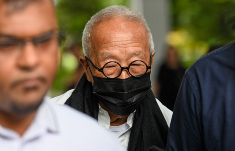 ބިލިއަނަރު އޮންގު ކުށަށް އިއުތިރާފުވެއްޖެ