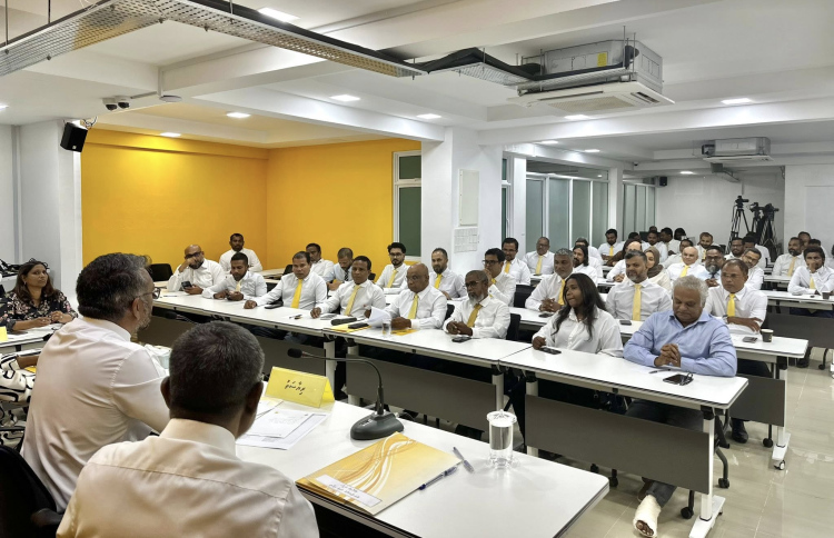 އެމްޑީޕީ ޓިކެޓްގައި ކައުންސިލަށް ވާދަކުރަން ހުޅުވާލައިފި