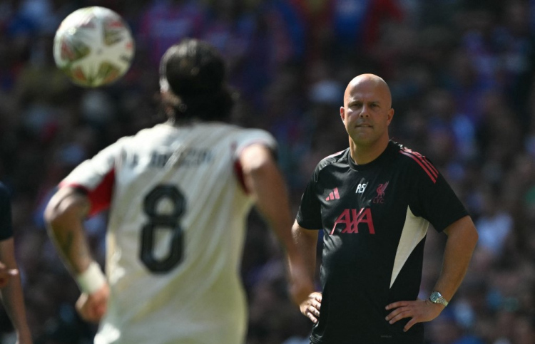 ފުރަތަމަ ތަށި ލިވަޕޫލަށް ގެއްލިއްޖެ، ގޯހީ ޑިފެންސް