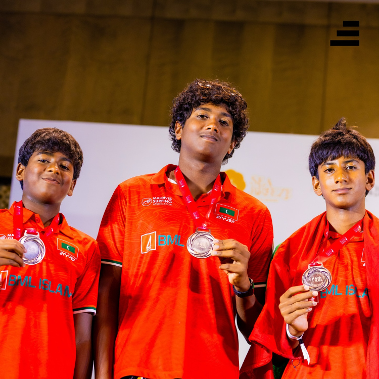 އޭޝިއަން މުބާރާތުން ޖޫނިއާ ސާފިން ޓީމަށް ކޮޕާ މެޑަލް