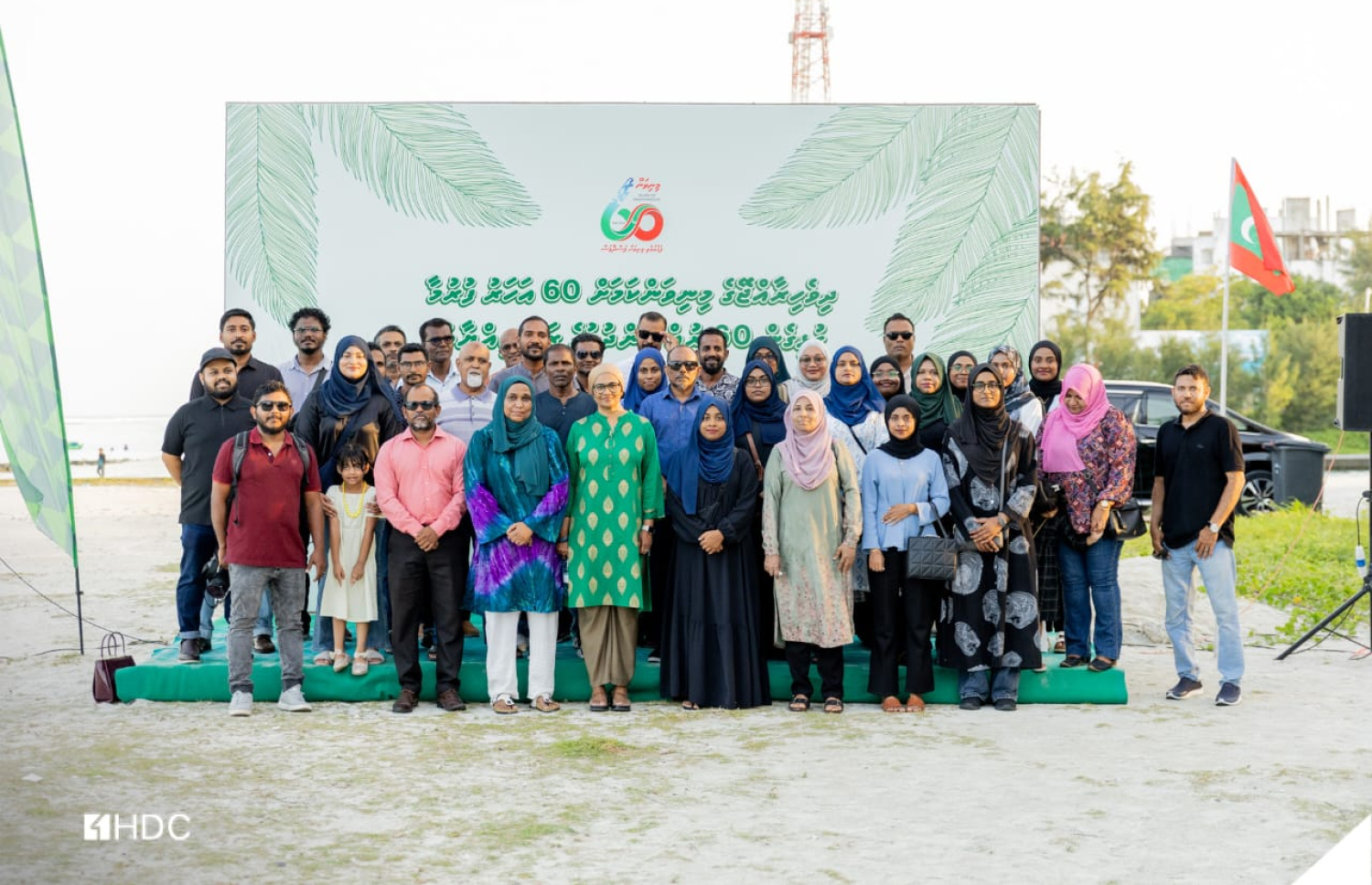 ދަނޑުވެރިކަމާ ބެހޭ މިނިސްޓްރީ އާއި އެޗްޑީސީގެ ގުޅިގެން ހުޅުމާލޭގައި 60 ރުއް އިންދުމަށް ބޭއްވި ރަސްމިއްޔާތު.-- ފޮޓޯ: އެޗްޑީސީ