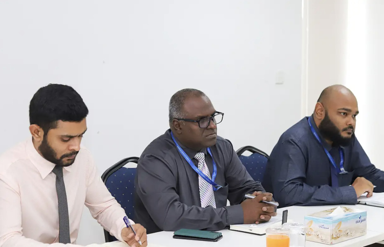 އެފްއައިޔޫގެ އާ ވެރިޔާ ސާޖިދުއާ އޭސީސީން ބައްދަލުކޮށްފި