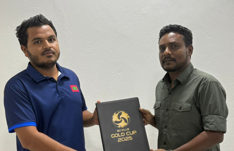 އަހަރުތަކަކަށްފަހު އއ. އަށް ބޮޑު ފުޓްބޯޅަ އަތުވެއްޖެ