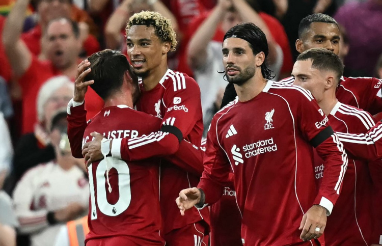 ލިވަޕޫލް-މެންޔޫ މެޗްގައި 10 ބަހަކުން ރާއްޖޭގެ ނަން