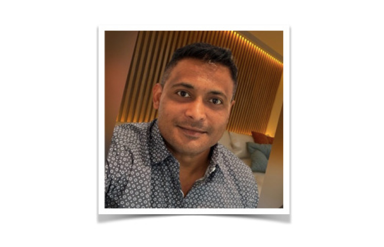 ފާރިސް އަނިޔާ ނުކުރާކަމަށް ކުރީގެ އަނބިމީހާ ބުނެފި