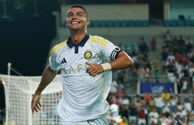 ރޮނާލްޑޯ ކުޅެން އިންޑިއާއަށް؛ އެގައުމުގެ ބޮޑު މެޗު