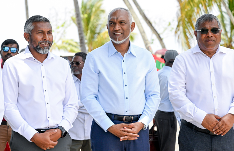 "ރައްޔިތުން އެދޭ ކަންކަން ހަމަޖެއްސުމަކީ އިސް ޒިންމާ"