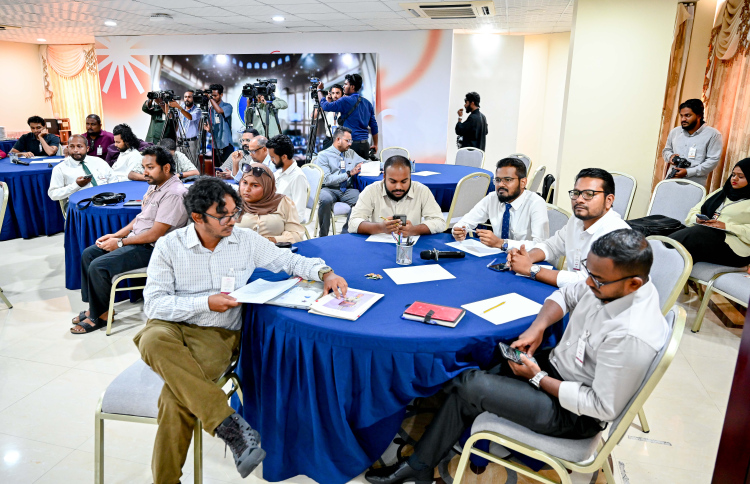 މީޑިއާ ކޮމިޝަންގެ މެންބަރުންގެ މަގާމަށް ތަރުހީބެއް ނެތް