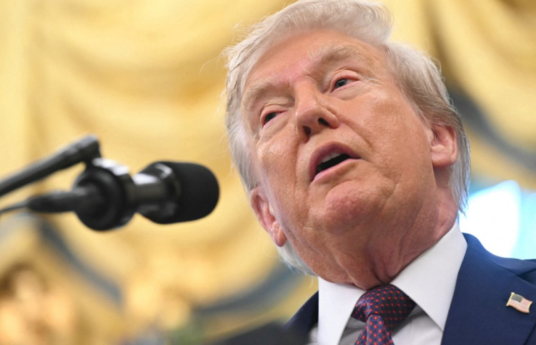 ޑިފެންސް ޑިޕާޓްމަންޓުގެ ނަން ޑިޕާޓްމަންޓް އޮފް ވޯ އަށް