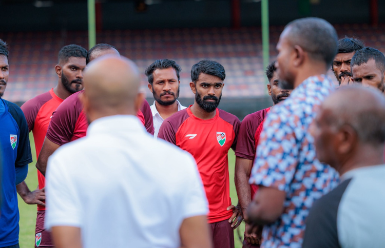 ގައުމީ ޓީމު ޖާގަދޭން ކްލަބްގެ ޕްރެކްޓިސް ވެސް ބަލަނީ