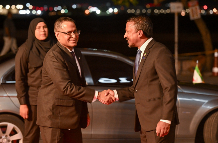 ޝަރުއީ ދާއިރާގެ މާލީ ކަންކަމާ ބެހޭ އުސޫލު ހަދައިފި