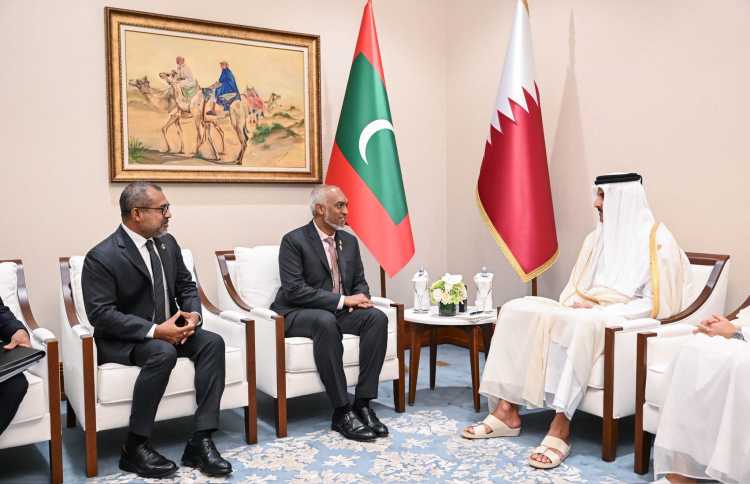 ގަތަރުގެ އަމީރާއި ރައީސް މުއިއްޒު ބައްދަލުކުރައްވައިފި