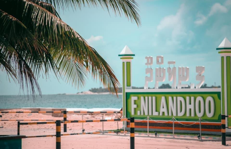 ނިލަންދޫގައި ޓޫރިސްޓު ހޮޓަލެއް ހިންގާނެ ބަޔަކު ހޯދަނީ