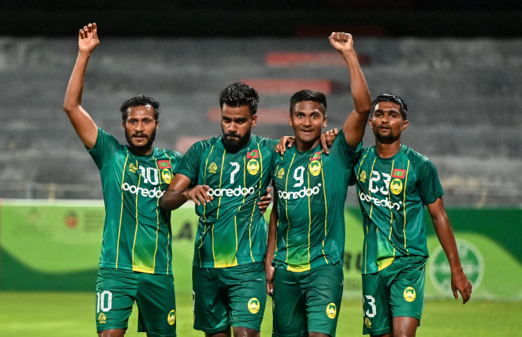 ދާދުގެ ހަތަރު ގޯލުން މާޒިޔާއިން ލީގު ފެށީ ގަދަކޮށް