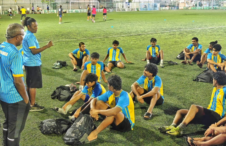 ވެލެންސިއާގެ ބޭރު ކުޅުންތެރިންގެ ޖާގަތަށް ފުރިހަމަކޮށްފި