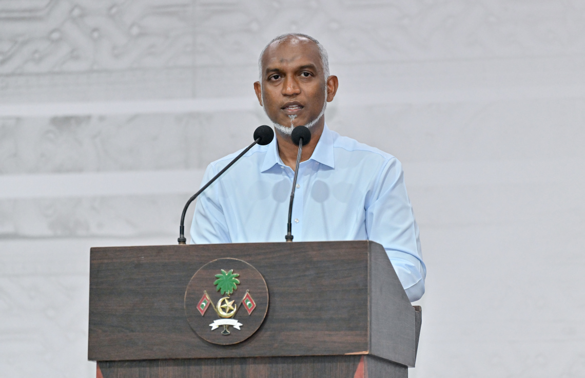 Madifuttah 2 rah: Raees edhivadaigathee rayyithunah faidhaavaa kameh kuran feshumah