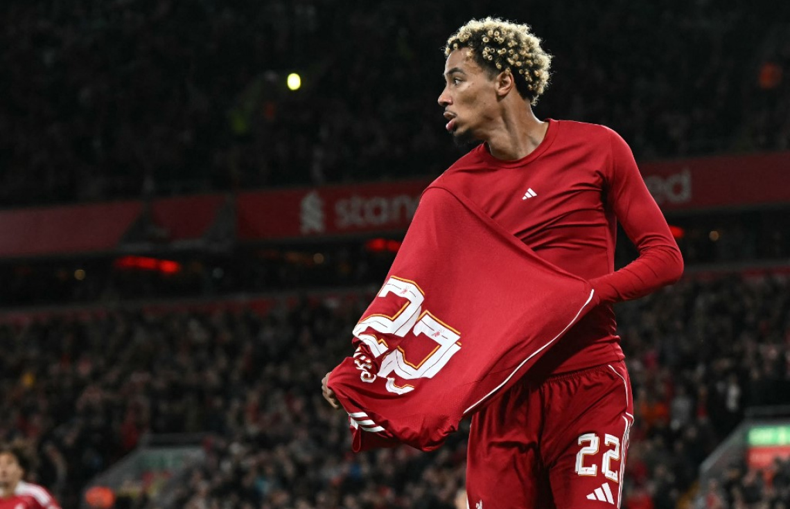 ލީގު ކަޕުގައި ލިވަޕޫލާއި ޗެލްސީ އަށް އުނދަގޫ މޮޅެއް