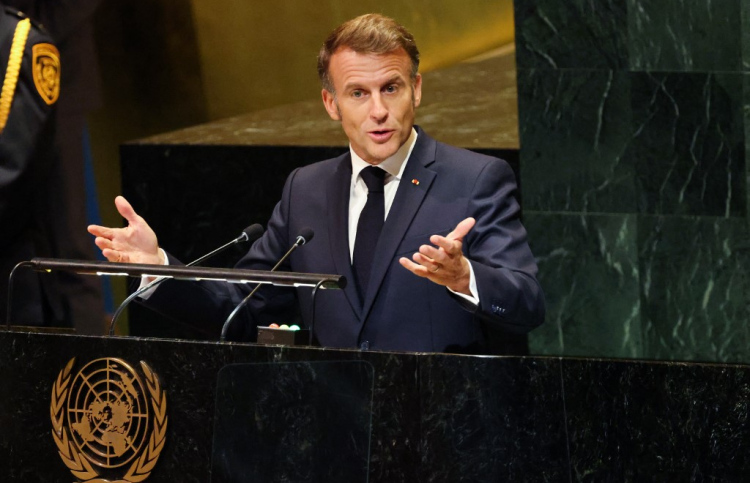 "ޓްރަމްޕަށް ނޮބެލް ލިބޭނީ ޣައްޒާ ހަމަލާ ހުއްޓުވުމުން"