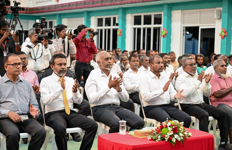 ރަށްރަށުގެ ސޯޝަލް ހައުސިންގެ ޑައުންޕޭމަންޓަށް ލުޔެއް