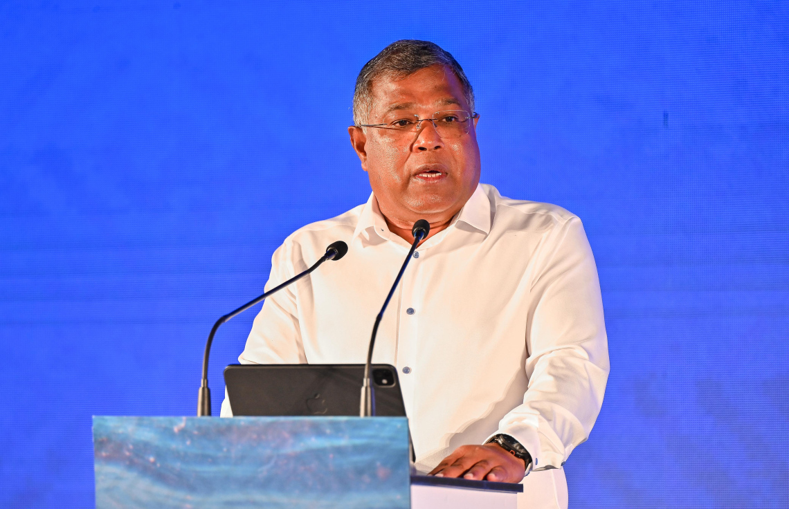 ބީއެމްއެލްގެ ސީއީއޯ ޝަރީފު މިރޭގެ ރަސްމިއްޔާތުގައި ވާހަކަދައްކަވަނީ -- ފޮޓޯ: ފަޔާޒް މޫސާ / މިހާރު