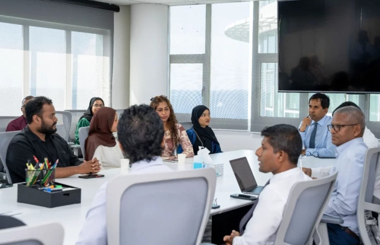 ކޮންޓެންޓް ކްރިއޭޓަރުންގެ ލޯނަށް ހުޅުވާލައިފި