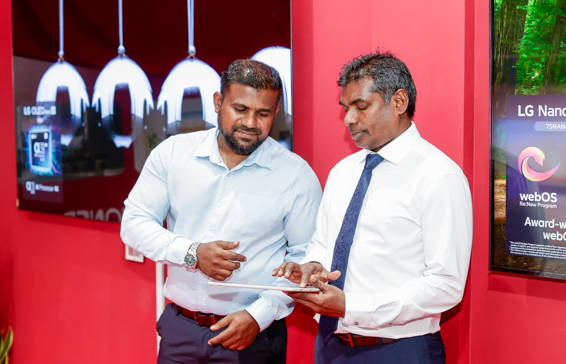 އެސްޓީއޯގެ ސީއީއޯ ޝިމާދު އެލްޖީ ޓީވީ ތައާރަފު ކޮށްދެއްވަނީ.