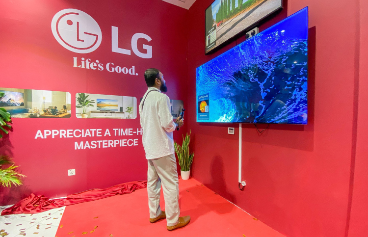 އެސްޓީއޯއިން އެލްޖީ ޓީވީ ތައާރަފުކޮށް ހާއްސަ އޮފާއެއް