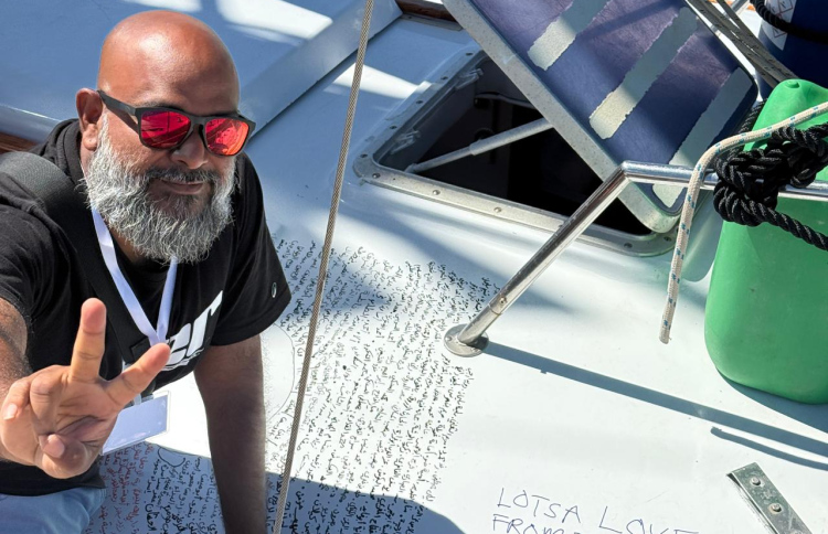 ފްލޮޓީލާގައި ޝާޒް: "މިއީ އެންމެ ބޭނުންވި ދަތުރު"