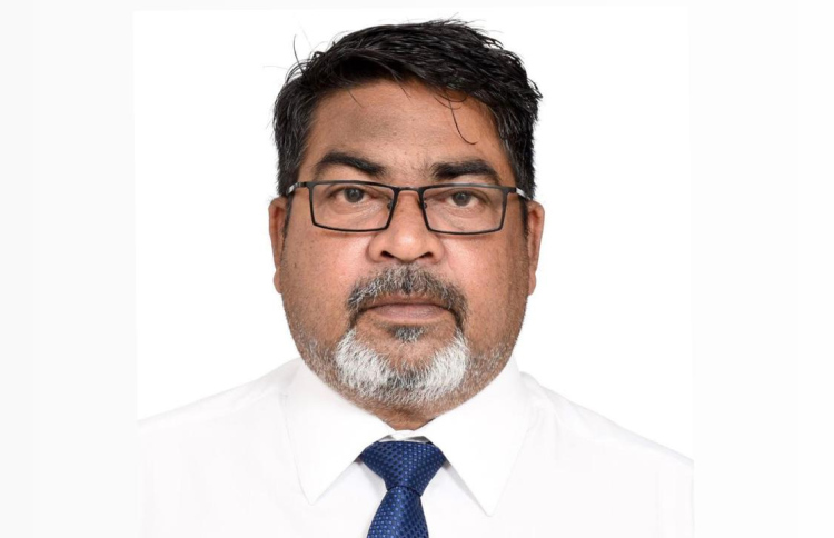 އީއާރުއޭއަށް އަލަށް އުފެއްދި މަގާމަށް އިސްހާގު