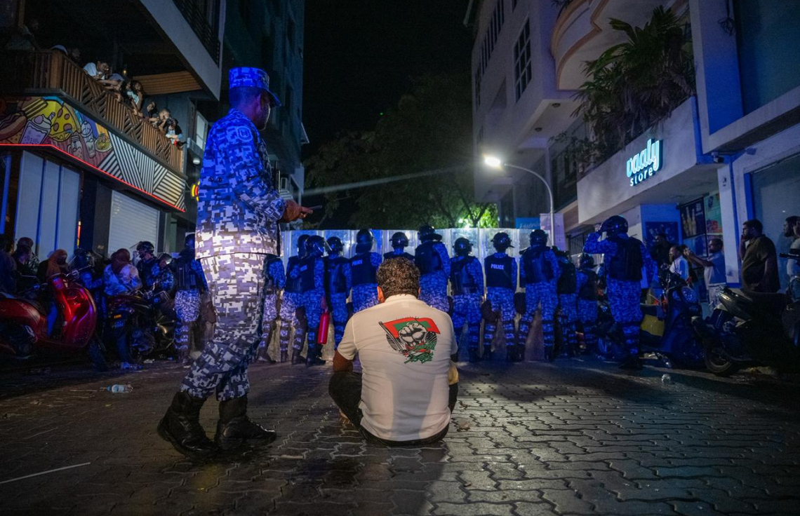 އެލްއާރުއޭޑީ ބޭނުންކުރި އޮފިސަރުގެ މައްސަލަ ހުށަހަޅަނީ