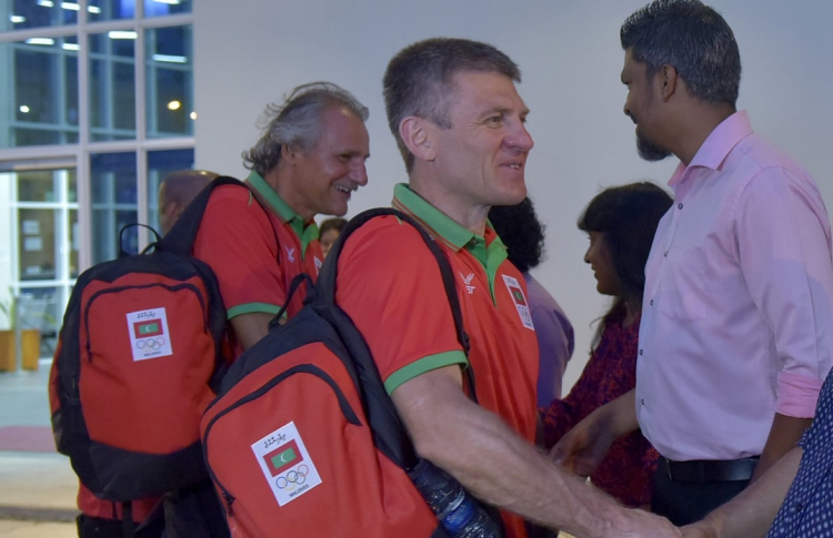 ރާއްޖޭގެ މެޗަށް ނުކުންނަން ގެލާއަށް ފުރުސަތެއް ނުލިބުނު