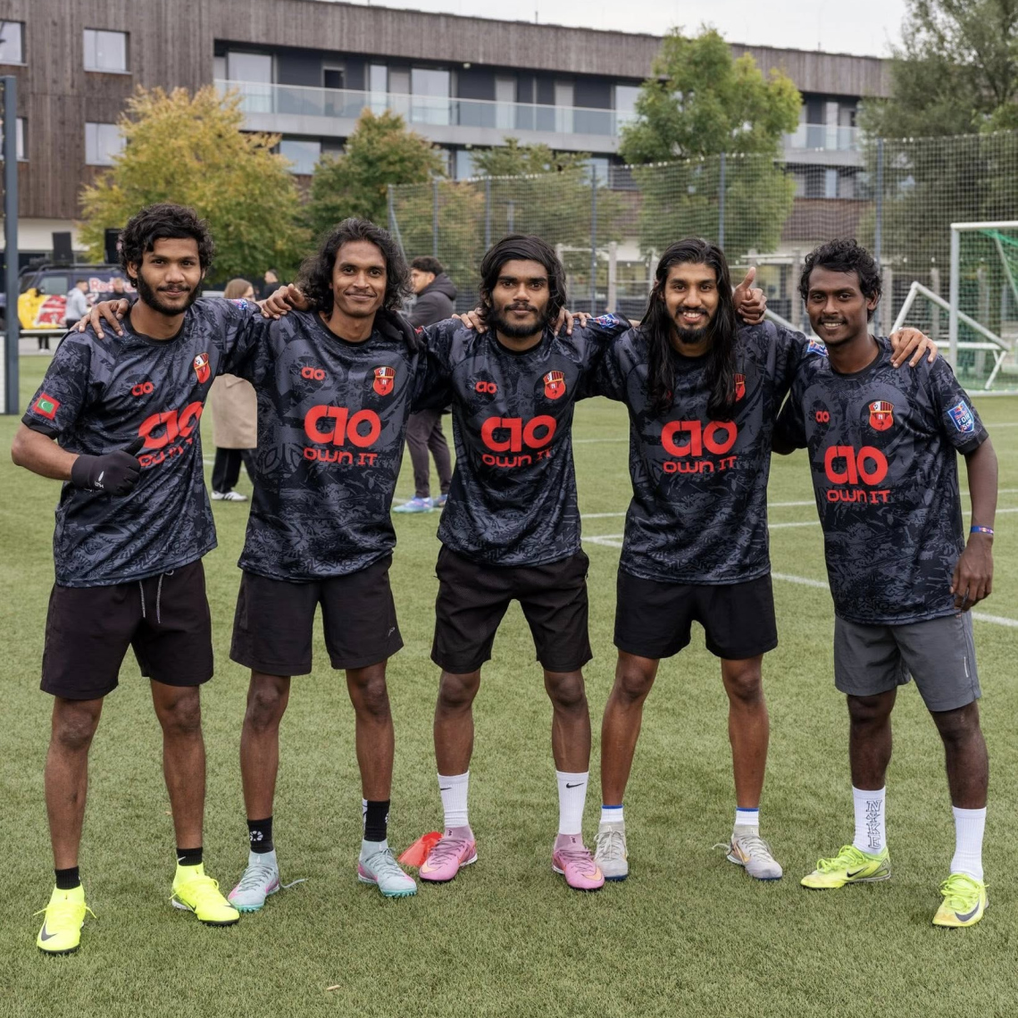 ރާއްޖޭގެ ޓީއެންޓީ، ވޯލްޑް ފައިނަލްސްގެ ގަދަ 16 އަށް