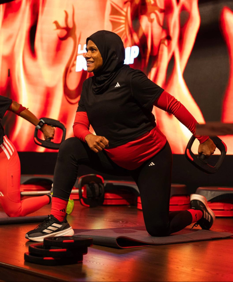 ވިޝާ މި ކިޔައިދެނީ މާބަނޑުއިރު ކަސްރަތުކުރުމުގެ ފައިދާ
