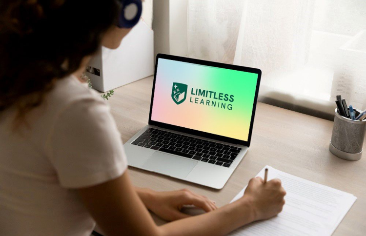 "ލިމިޓްލެސް ލާނިން"އިން ރަޖިސްޓްރޭޝަނަށް ހުޅުވާލައިފި