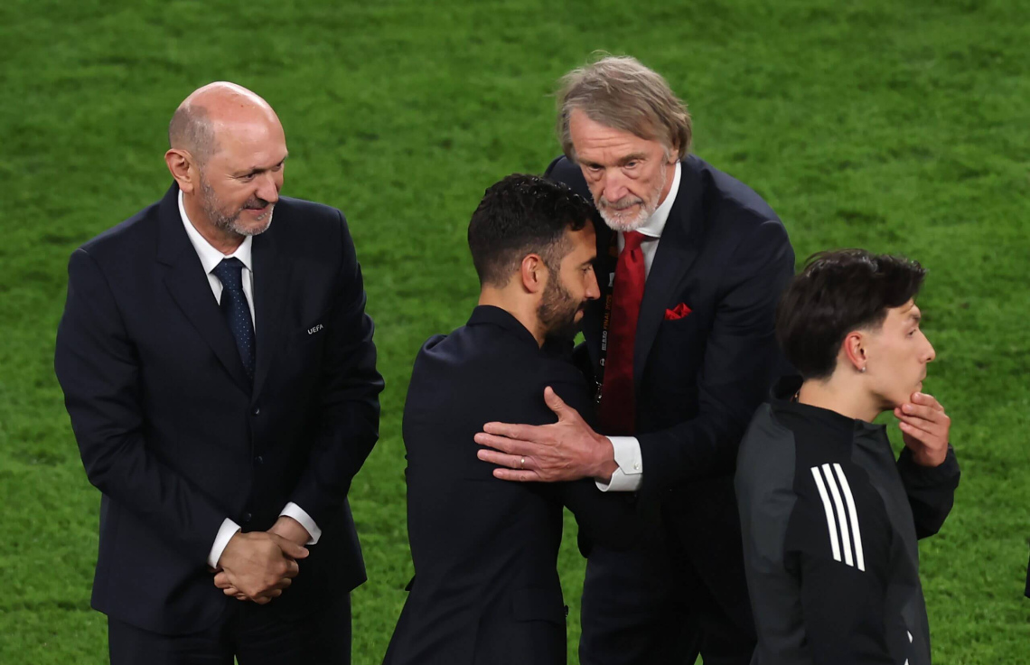 ރަޓްކްލިފް ވިދާޅުވީ އަމޮރިމްގެ ވަޒީފާ ނުގެއްލޭނެ ކަމަށް