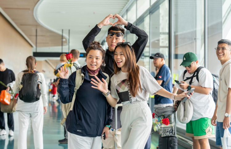 އާ ޓާމިނަލްގެ 10ވަނަ އެއާލައިނަކީ މެލޭޝިއާ އެއާލައިން