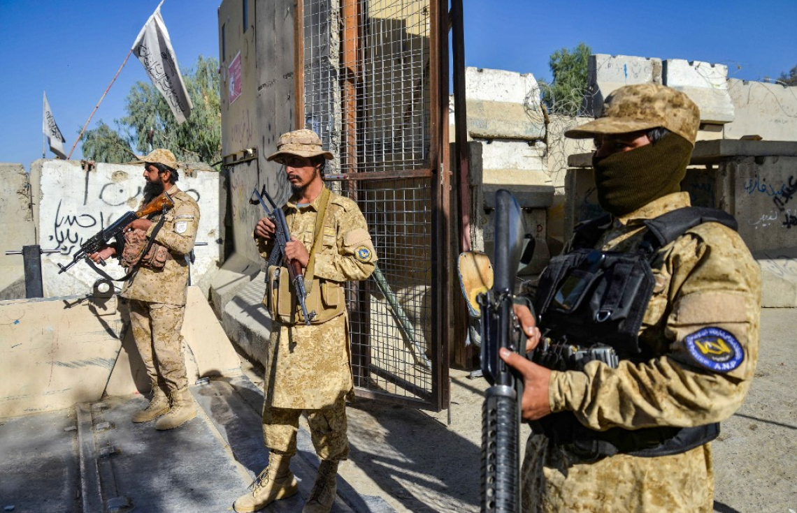 ޕާކިސްތާނާއި އަފްޣާނިސްތާނުން ހަމަލާދީ އެތައްބަޔަކު މަރު