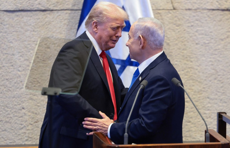 ނަތަންޔާހޫއަށް މާފު ދޭން އެދި ޓްރަމްޕުގެ ސިޓީއެއް