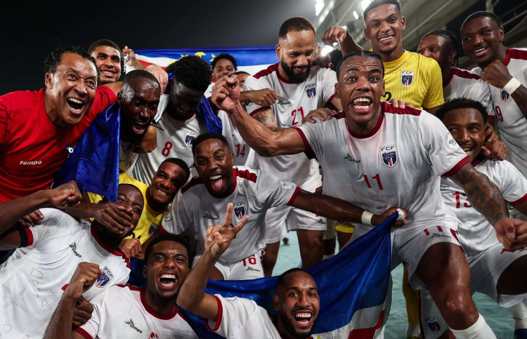 ފަސް ލައްކައިގެ އާބާދީއެއް އޮންނަ ކޭޕްވާޑޭ ވޯލްޑްކަޕަށް