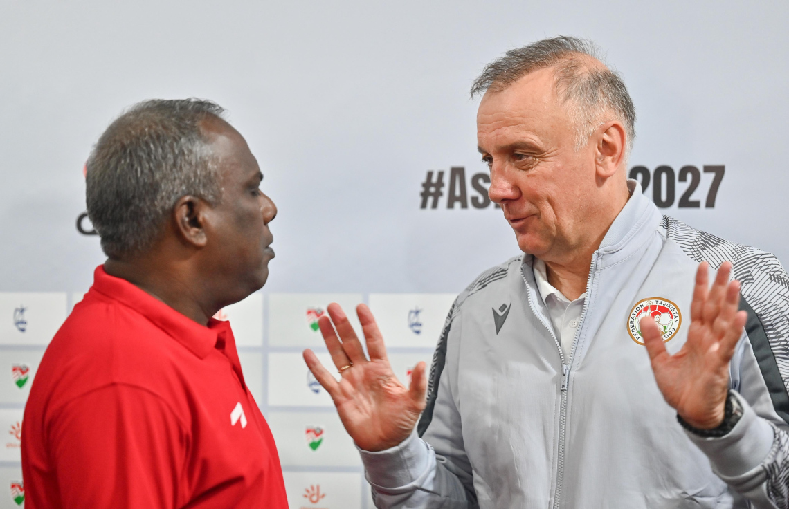 ޔޫރަޕްގައި ކުޅެވޭނެ ކުޅުންތެރިން ރާއްޖޭގައި އެބަތިބި