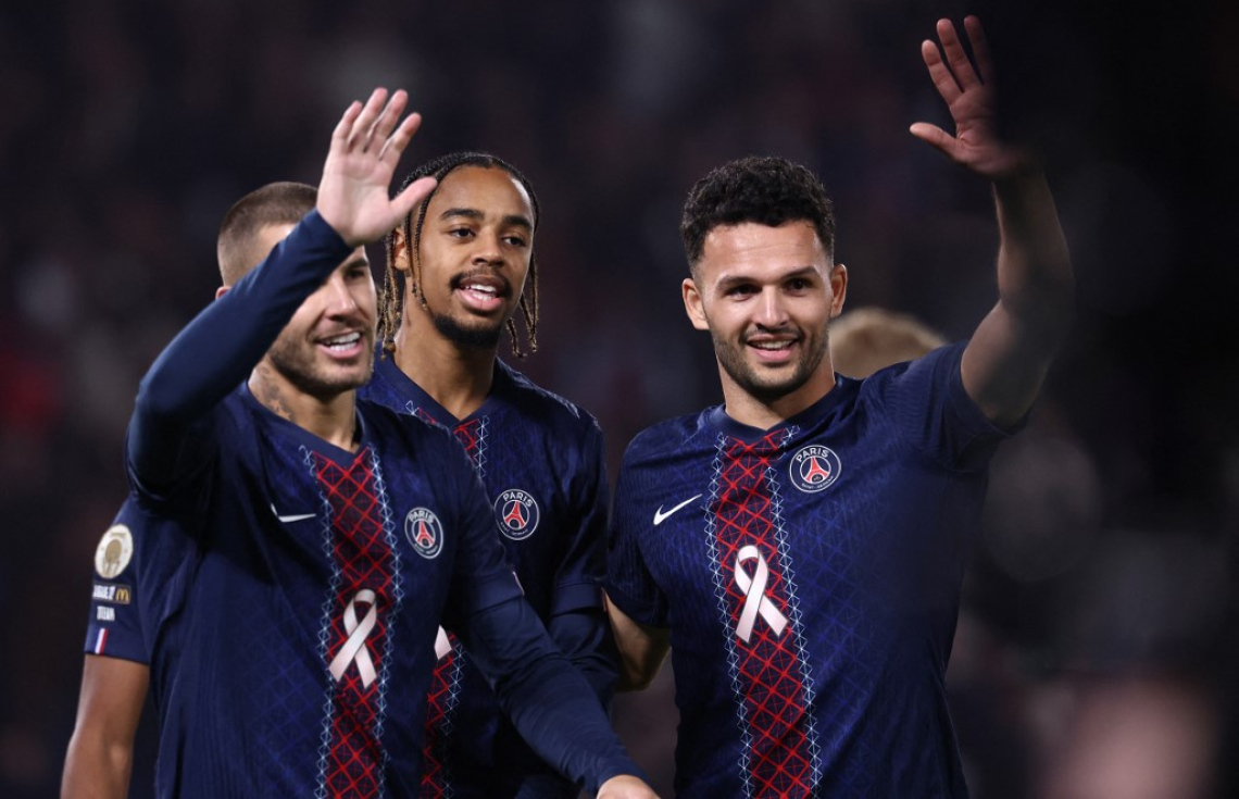 ފަހުވަގުތު ޕޮއިންޓަކުން ޕީއެސްޖީ އެއްވަނަ ދަމަހައްޓައިފި