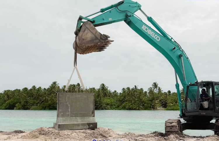 ތިން ރަށް ގުޅާލާ ކޯޒްވޭގެ މަސައްކަތް ފަށައިފި