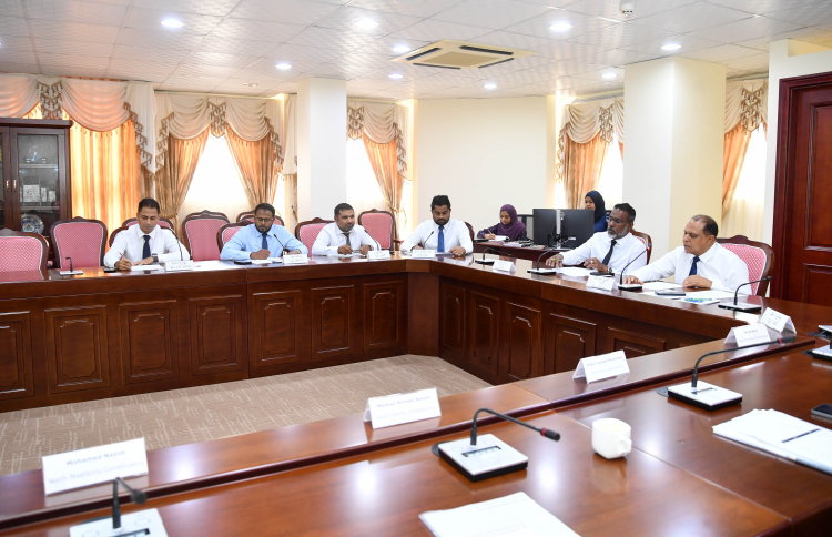 މީޑިއާ ކޮމިޝަން ލީޑްކުރަން އެންމެންނާ އިންޓަވިއުކޮށްފި