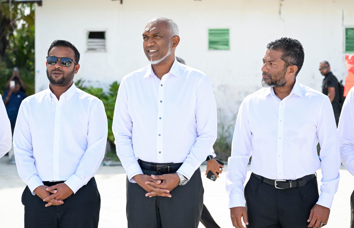 ރައީސް މުއިއްޒު މިއަދު ޅ. އޮޅުވެލިފުށިގައި.-- ފޮޓޯ: ރައީސް އޮފީސް