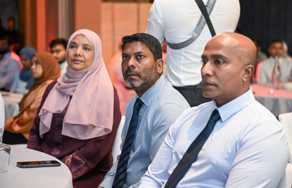 ބީއެމްއެލްގެ އިންޓަނޭޝަނަލް ޑިޖިޓަލް ވޮލެޓް "ސްވައިޕް" ތައާރަފުކުރަން ބޭއްވި ރަސްމިއްޔާތުގައި ސަރުކާރުގެ ބައެއް މިނިސްޓަރުން ބައިވެރިވެ ވަޑައިގަންނަވަނީ --- ފޮޓޯ/ރައީސް އޮފީސް