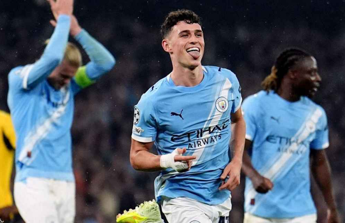 ފޯޑަން އަސްލު ފޯމަށް އެނބުރިއައުމުން ގާޑިއޯލާ އުފަލުން