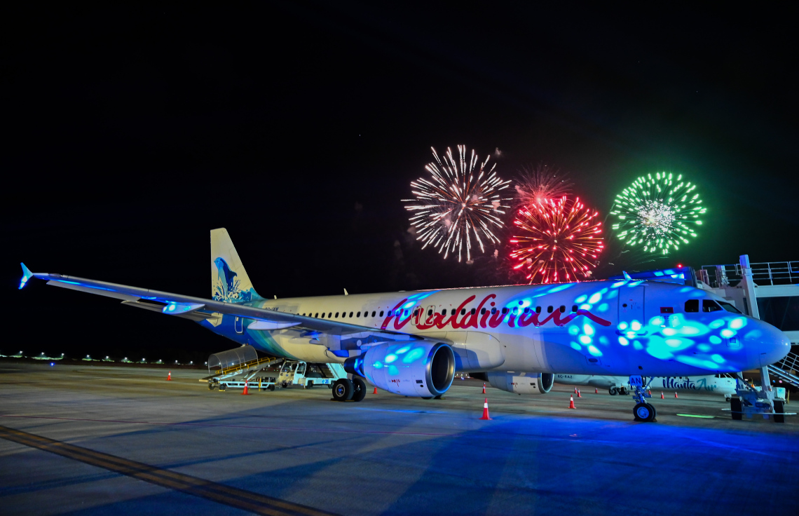 ހަނިމާދޫ އިންޓަނޭޝަނަލް އެެއާޕޯޓް ތަރައްގީކޮށް، ރަސްމީކޮށް ހުޅުވުމުގެ ގޮތުން ހަވާ އަރުވަނީ.--- ފޮޓޯ: ނިޝާން އަލީ | މިހާރު