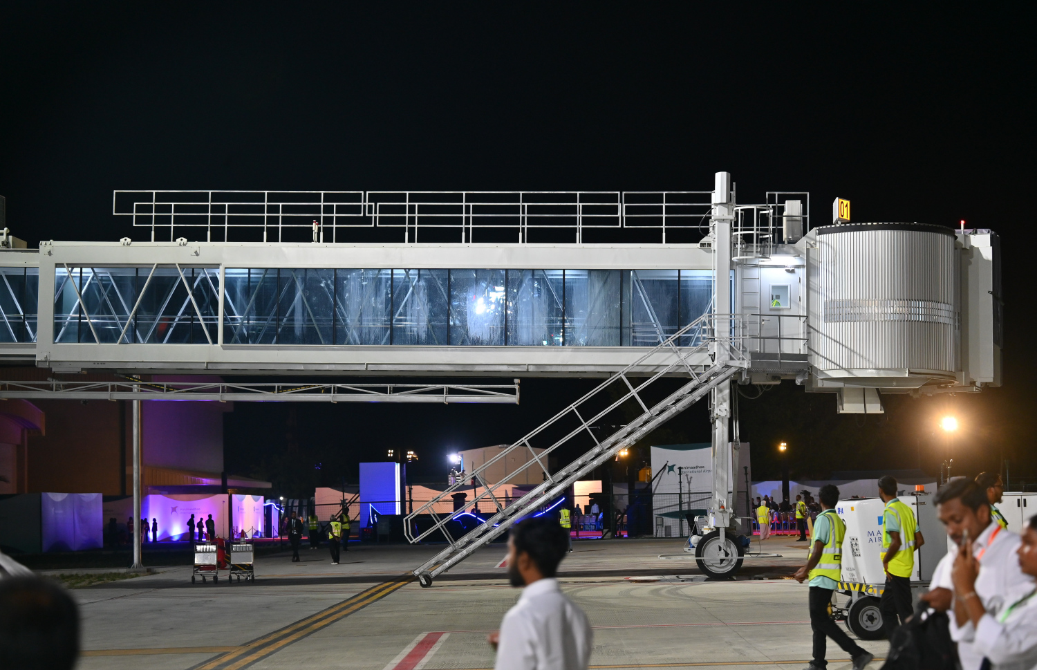 ހަނިމާދޫ އިންޓަނޭޝަނަލް އެއާޕޯޓް: ހަނިމާދޫ އެއާޕޯޓް ހަދަންވީ ސަރަހައްދީ އެއާލައިނެއްގެ ހަބަކަށް ކަމަށް ނަޝީދު ވިދާޅުވި - ފޮޓޯ: ނިޝާން އަލީ / މިހާރު