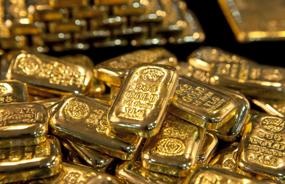 ސުވިމިން ޕޫލެއް ކޮންނަނިކޮށް ފެނުނީ އަގުބޮޑު ރަން